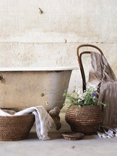 Indlæs billede til gallerivisning Sommerliv og have drømme - 5 udgave 2024 - Jean d' arc Living