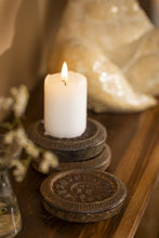 Indlæs billede til gallerivisning Rustik støbejernslysestage - Brevvægt