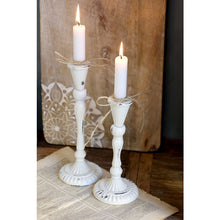 Indlæs billede til gallerivisning Lysestage i jern - højde 23 cm