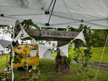 Indlæs billede til gallerivisning Blonde vimpelranke i creme