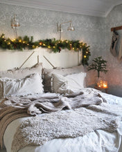 Indlæs billede til gallerivisning En dejlig duft AF JULETID - 8 udgave 2024 - Jean d' arc Living