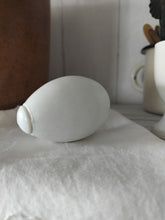 Indlæs billede til gallerivisning Æg i porcelæn