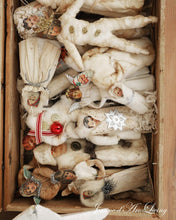 Indlæs billede til gallerivisning Jule særudgave 2025 - Et drys af JULEMAGI.