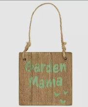 Indlæs billede til gallerivisning GARDEN MAMA - Træskilt