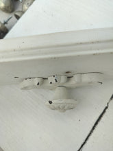 Indlæs billede til gallerivisning Greb til skuffer og skabe - Hvid jern