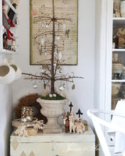 Indlæs billede til gallerivisning Jule særudgave 2025 - Et drys af JULEMAGI.