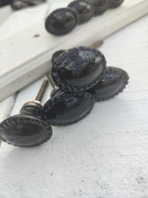 Indlæs billede til gallerivisning Greb til skuffer og skabe - sort porcelæn