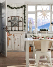 Indlæs billede til gallerivisning Jule særudgave 2025 - Et drys af JULEMAGI.