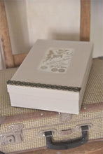 Indlæs billede til gallerivisning Vintage Paint - Antique Rose