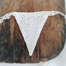 Indlæs billede til gallerivisning Blonde vimpelranke i creme