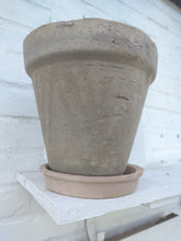 Indlæs billede til gallerivisning Potte fra RetrOlé  - H: 18 cm
