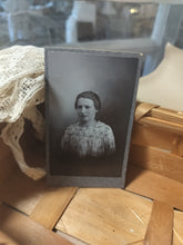 Indlæs billede til gallerivisning Gammel fotografi - 9
