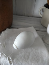 Indlæs billede til gallerivisning Æg i porcelæn
