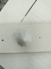Indlæs billede til gallerivisning Greb til skuffer og skabe - hvid diamant
