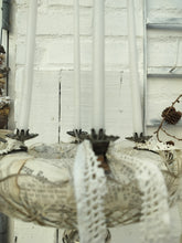 Indlæs billede til gallerivisning Adventskrans i papir - 1
