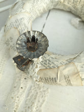 Indlæs billede til gallerivisning Adventskrans i papir - 1
