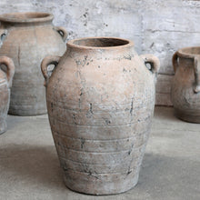 Indlæs billede til gallerivisning Terracotta krukke m. hank
