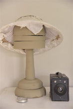 Indlæs billede til gallerivisning Vintage Paint - Antique Sand
