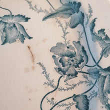 Indlæs billede til gallerivisning Oval fad - mellem str. - hvid med blå blomster
